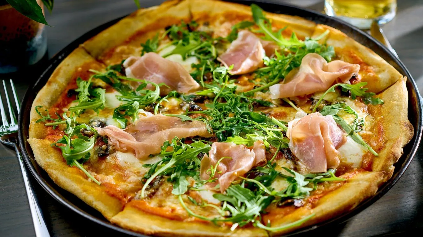 Nua-Vista-Prosciutto-&-Wild-Mushroom-Pizza